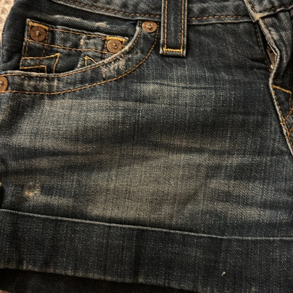 True Religion Jess shorts - Picture 3 of 6